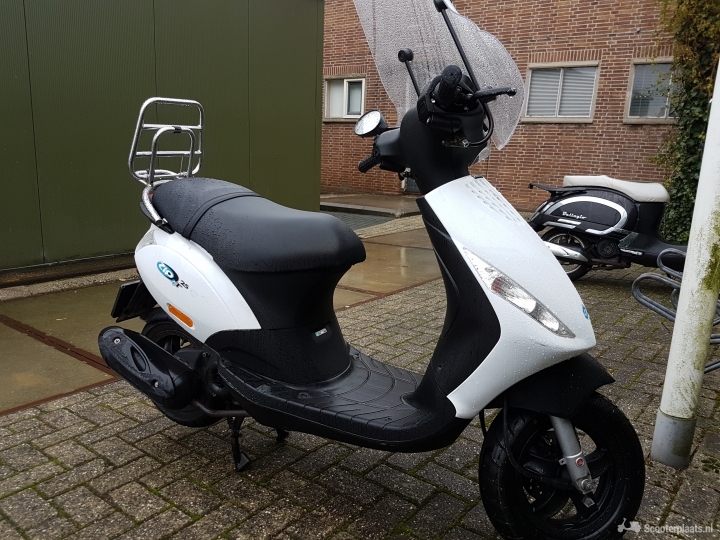 Piaggio Zip wit