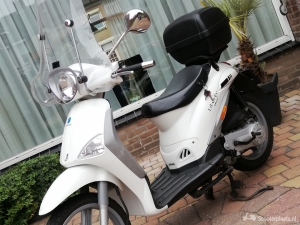 Piaggio Liberty wit